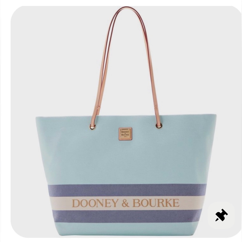 Dooney & Bourke Weekender/Shopper tote